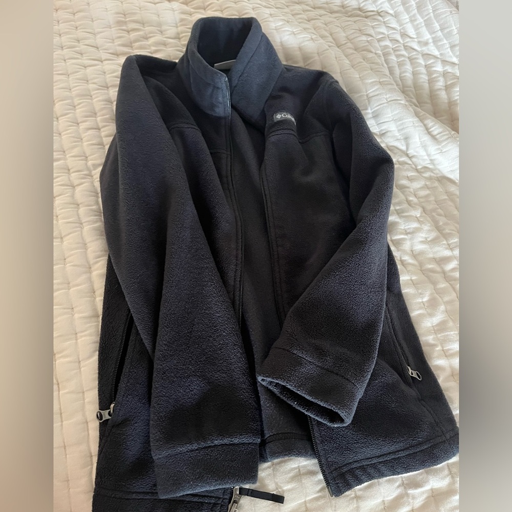 EUC Boys Large fleece Columbia jacket